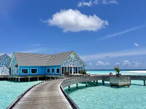 Huruvalhi Island