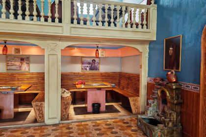 冰山来客塔吉克美食餐厅