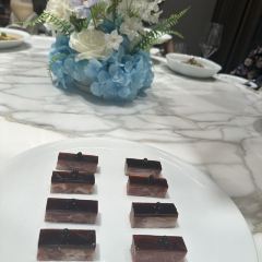 上海大华长风华邑酒店·彩丰楼 User Photo