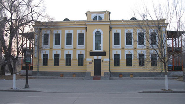 Yakeshi Zhongdong Tielu Ruins Museum