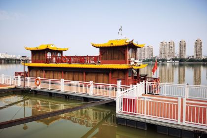 于都贡果坊水果店