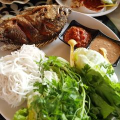 河边小吃 User Photo