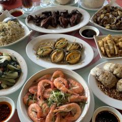 Lamma Rainbow Seafood Restaurant User Photo