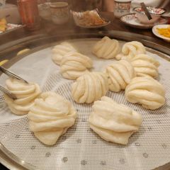 粘豆包铁锅炖(温泉街店) User Photo