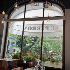 LE PERRON User Photo