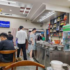 Baiwahongdongsuroushaozi Noodles User Photo