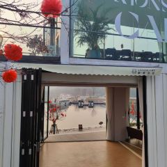 MonSon萌狮咖啡 User Photo