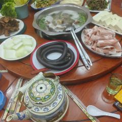 塞上羊庄(塞上羊庄饭店) User Photo