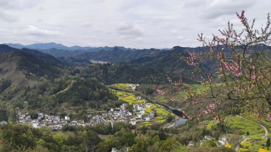 石潭村位於安徽省南部的黃山市歙縣，雖然地方不大，但這裏絕對是