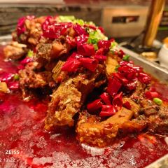 鄂尔多斯皇室国际酒店(万达广场王府井店)·四海汇海鲜自助餐厅 User Photo