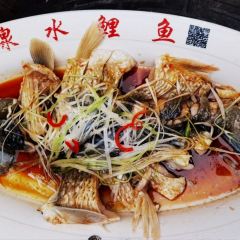 YAN XI TANG User Photo