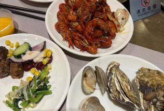 保定兴芮假日酒店·自助餐厅 user photo