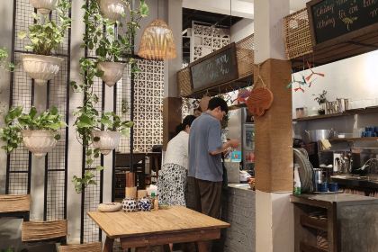 Chuon Chuon Kim Restaurant