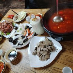 辛鑫饺子餐饮中心(洪洞古槐路店) User Photo