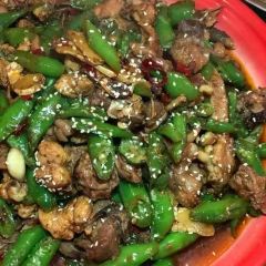 吴名烧鸡店 User Photo