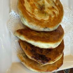 QI XING LOU GUO MU KAO QUAN YANG User Photo