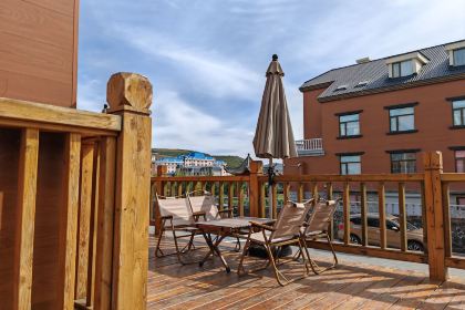 伴山酒店咖啡厅