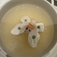 Yan Ting User Photo
