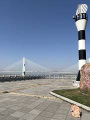 Jingzhou Changjiang Bridge