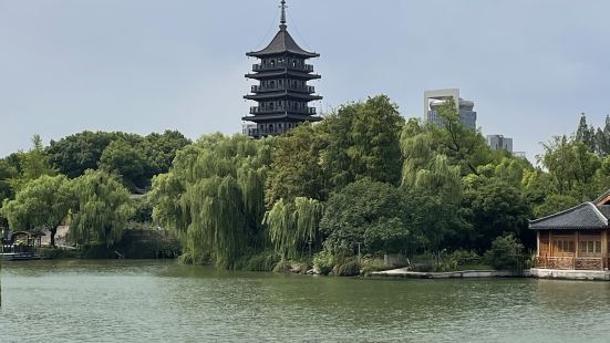 壕股塔院位於嘉興市南湖旅遊區的西南，是嘉興古代七塔八寺之一，