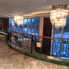 呼和浩特香格里拉大酒店·馨咖啡海鲜自助 User Photo