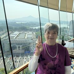 LAKE-VIEW REVOLVING RESTAURANT 여행 사진