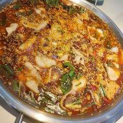 金大吉·鲜鱼火锅(世和广场店) User Photo