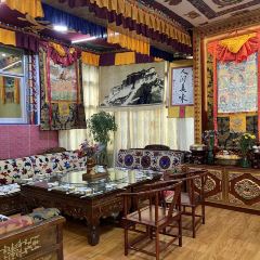 SHENG DE ZHUO LONG CANG GU YAN User Photo