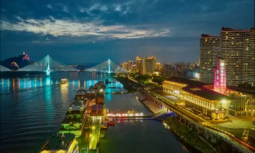 Yichang Three Gorges Tourist Resort