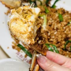 Under Bridge Spicy Crab 여행 사진