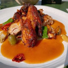 Saliey Garden User Photo