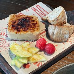 BROWNSTONE布朗石西班牙餐厅酒吧(前滩太古里店) User Photo