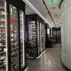 荟廷·晶萃(静安晶品店) User Photo