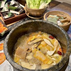 雲子石锅·围炉火塘餐厅 User Photo