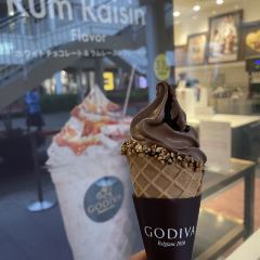 Godiva, Rinku Premium Outlets User Photo