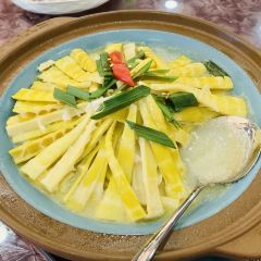 燕江国际大酒店自助餐 User Photo