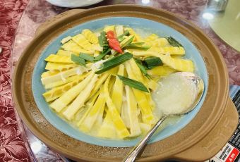 燕江国际大酒店自助餐 User Photo