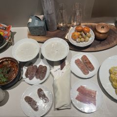 赞巴·明境酒店·禑食餐厅 User Photo