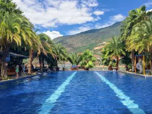 Moderate Hot Spring
