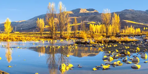 稻城傍河