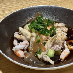 JIANG NAN WAIPOQIAO User Photo
