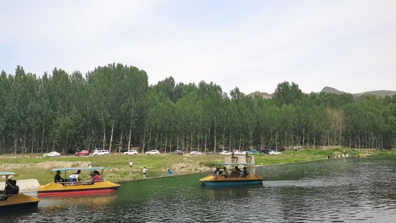 Tanghe River Rafting