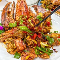 LU JIANG YI HAO User Photo