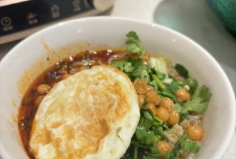 城市便捷酒店(自贡华商西广场万达广场店)·空中观景餐厅 User Photo