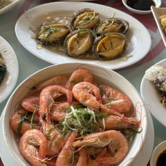 Lamma Rainbow Seafood Restaurant User Photo