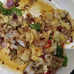 YI GE CHI LENG SHUI YU DE DI FANG User Photo