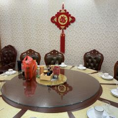 福满楼乡村杀猪菜(铁通路店) User Photo