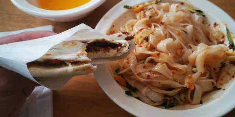 馮哥臘汁肉夾饃