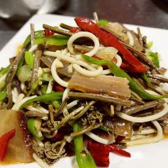 麓耶迦蓝茶餐吧 User Photo