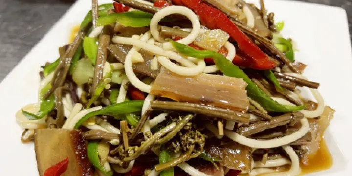 麓耶迦藍茶餐吧